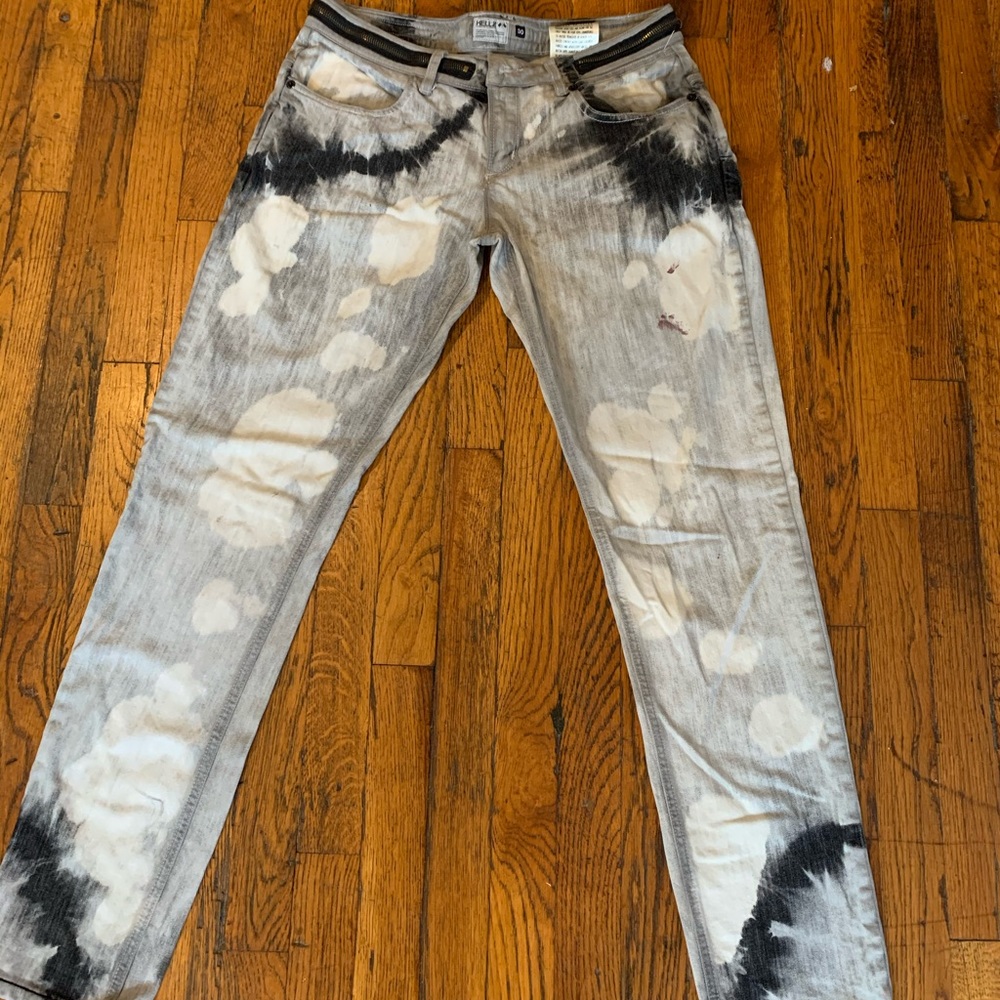 Hellz acid wash jeans